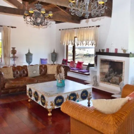 Casa De Hilario 게스트하우스